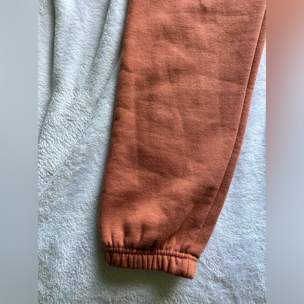 Sweatpants - Picture 2 of 6